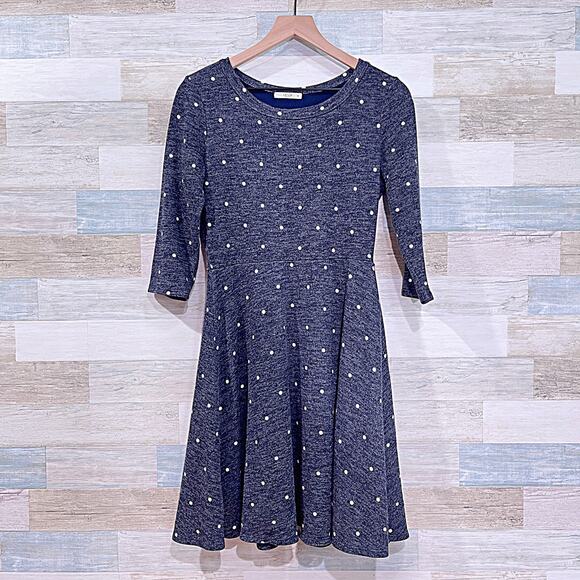LE LIS Hacci Knit Polka Dot Dress Blue White 3/4 Sleeve Stretch Womens Medium - Picture 1 of 6